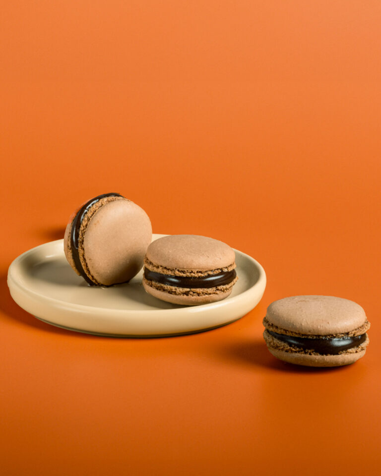 Çikolatalı Macaron